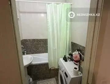 1-комнатная квартира, этаж 10 из 10, 30 м²