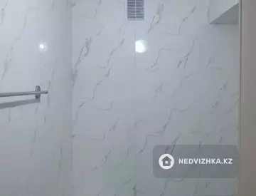 2-комнатная квартира, этаж 9 из 9, 46 м²