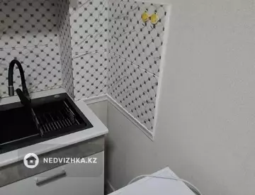 2-комнатная квартира, этаж 9 из 9, 46 м²