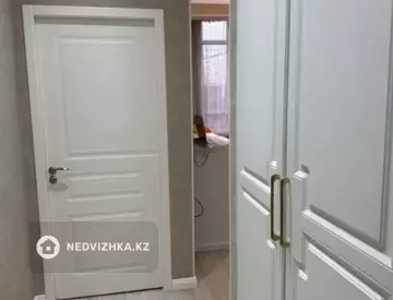 1-комнатная квартира, этаж 3 из 9, 40 м²