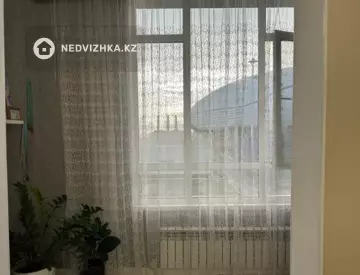 1-комнатная квартира, этаж 3 из 9, 40 м²