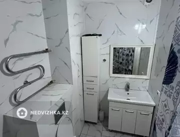 3-комнатная квартира, этаж 2 из 16, 85 м²