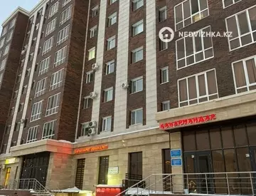 1-комнатная квартира, этаж 3 из 10, 39 м²