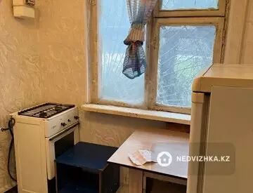 1-комнатная квартира, этаж 1 из 5, 32 м², на длительный срок