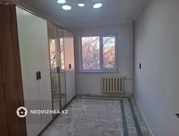 3-комнатная квартира, этаж 3 из 5, 60 м², на длительный срок