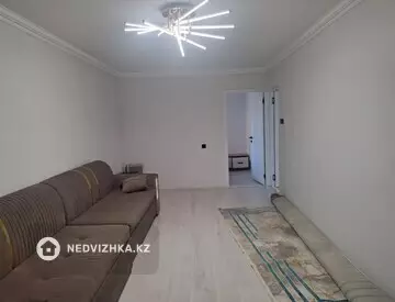 3-комнатная квартира, этаж 3 из 5, 60 м², на длительный срок