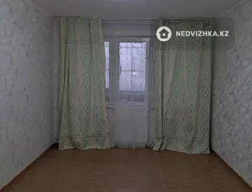 1-комнатная квартира, этаж 3 из 5, 32 м²