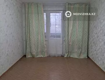 1-комнатная квартира, этаж 3 из 5, 32 м²