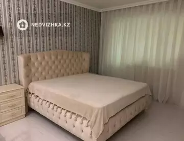 3-комнатная квартира, этаж 11 из 15, 90 м²