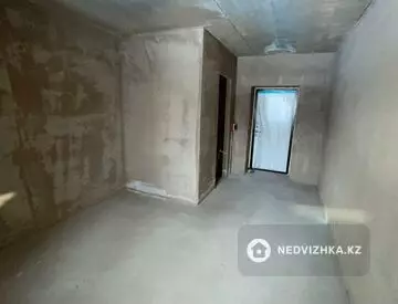 1-комнатная квартира, этаж 10 из 9, 22 м²