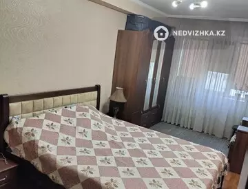 3-комнатная квартира, этаж 4 из 5, 71 м²
