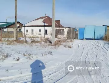 3-комнатный дом, 10 соток, 70 м², на длительный срок