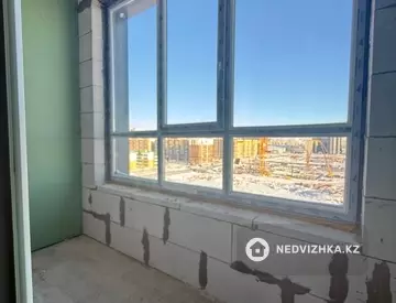1-комнатная квартира, этаж 8 из 12, 38 м²
