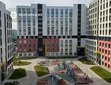 2-комнатная квартира, этаж 3 из 12, 40 м²