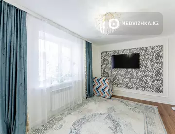 2-комнатная квартира, этаж 3 из 5, 45 м²