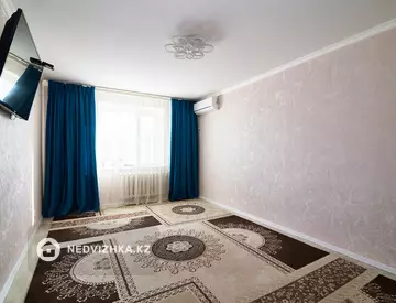 2-комнатная квартира, этаж 3 из 6, 54 м²