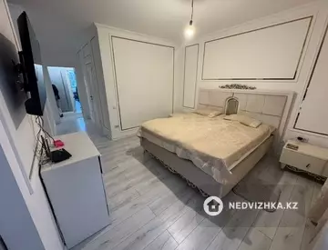 5-комнатная квартира, этаж 4 из 9, 154 м²