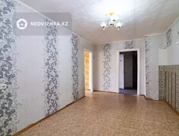 3-комнатная квартира, этаж 5 из 7, 54 м²