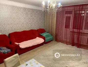2-комнатная квартира, этаж 4 из 12, 54 м²