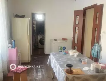 4-комнатный дом, 14 соток, 70 м²