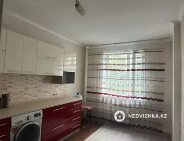 2-комнатная квартира, этаж 3 из 14, 58 м²