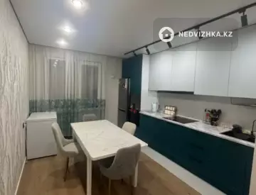 3-комнатная квартира, этаж 9 из 9, 80 м²