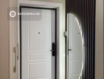 3-комнатная квартира, этаж 2 из 16, 88 м²