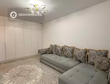 1-комнатная квартира, этаж 5 из 9, 36 м²