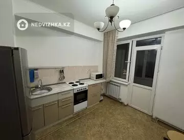 2-комнатная квартира, этаж 8 из 9, 46 м², на длительный срок