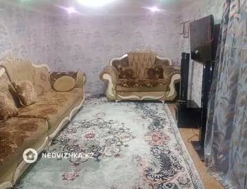 4-комнатный дом, 3 соток, 120 м², на длительный срок