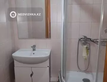 1-комнатная квартира, этаж 1 из 5, 40 м², на длительный срок