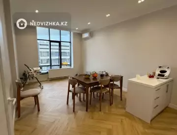 3-комнатная квартира, этаж 13 из 17, 96 м²
