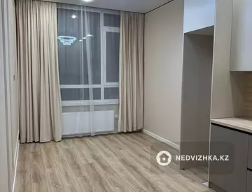 2-комнатная квартира, этаж 4 из 16, 38 м²