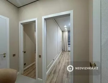 2-комнатная квартира, этаж 4 из 16, 38 м²