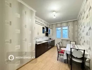 2-комнатная квартира, этаж 14 из 16, 76 м²