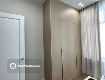 1-комнатная квартира, этаж 10 из 12, 41 м²