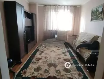 2-комнатная квартира, этаж 8 из 12, 56 м²