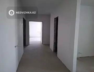 3-комнатная квартира, этаж 8 из 13, 123 м²