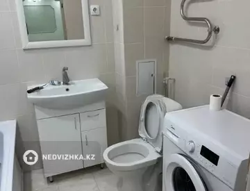 2-комнатная квартира, этаж 11 из 11, 55 м²