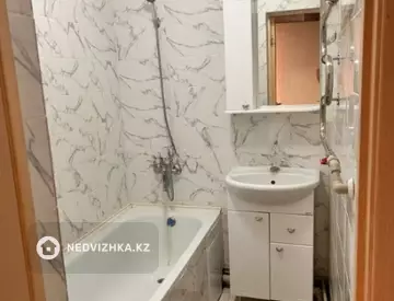 2-комнатная квартира, этаж 4 из 12, 56 м²