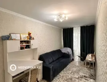 2-комнатная квартира, этаж 4 из 12, 56 м²