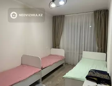 3-комнатная квартира, этаж 1 из 3, 70 м²