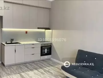 2-комнатная квартира, этаж 4 из 12, 47 м²