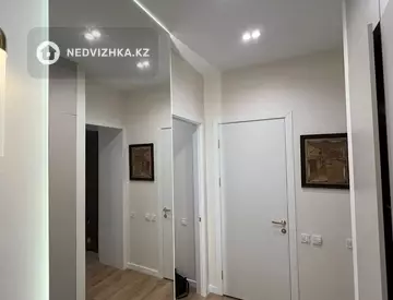 2-комнатная квартира, этаж 1 из 9, 42 м²