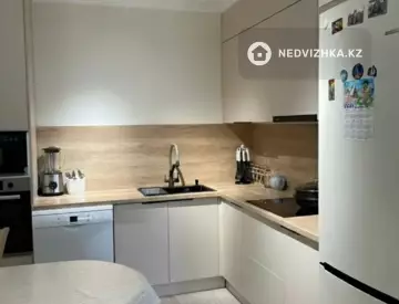 3-комнатная квартира, этаж 3 из 7, 88 м²