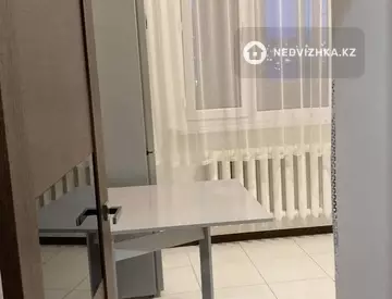 1-комнатная квартира, этаж 5 из 5, 42 м²