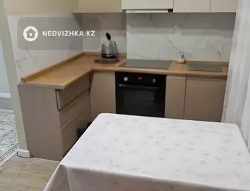 2-комнатная квартира, этаж 10 из 10, 40 м²