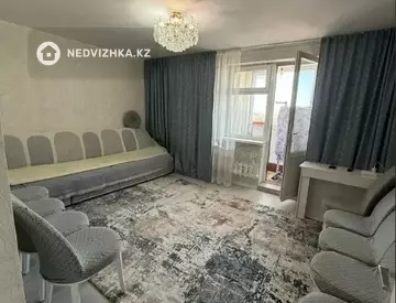 3-комнатная квартира, этаж 9 из 10, 65 м²