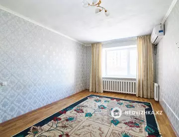 3-комнатная квартира, этаж 1 из 9, 77 м²