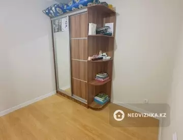 2-комнатная квартира, этаж 2 из 10, 47 м²